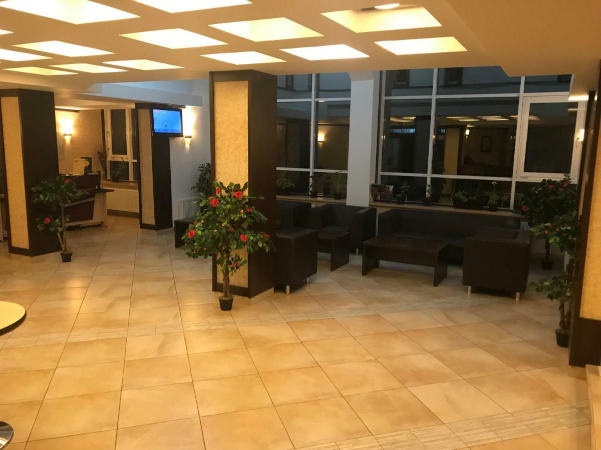 Hotel Iasicon Lacu Rosu Esterno foto